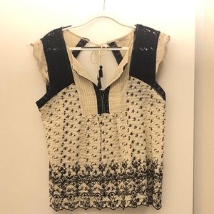 Lucky embroidered crocheted shirt